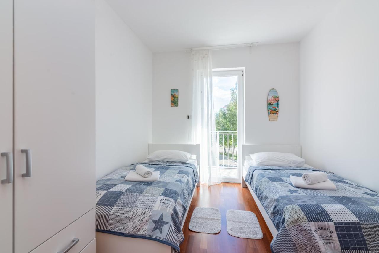 Beautiful Apartment Lovorka 6 , Baska, Krk Eksteriør bilde